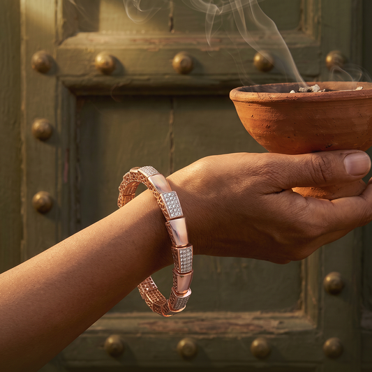 Lustre Arc Pavé Bracelet