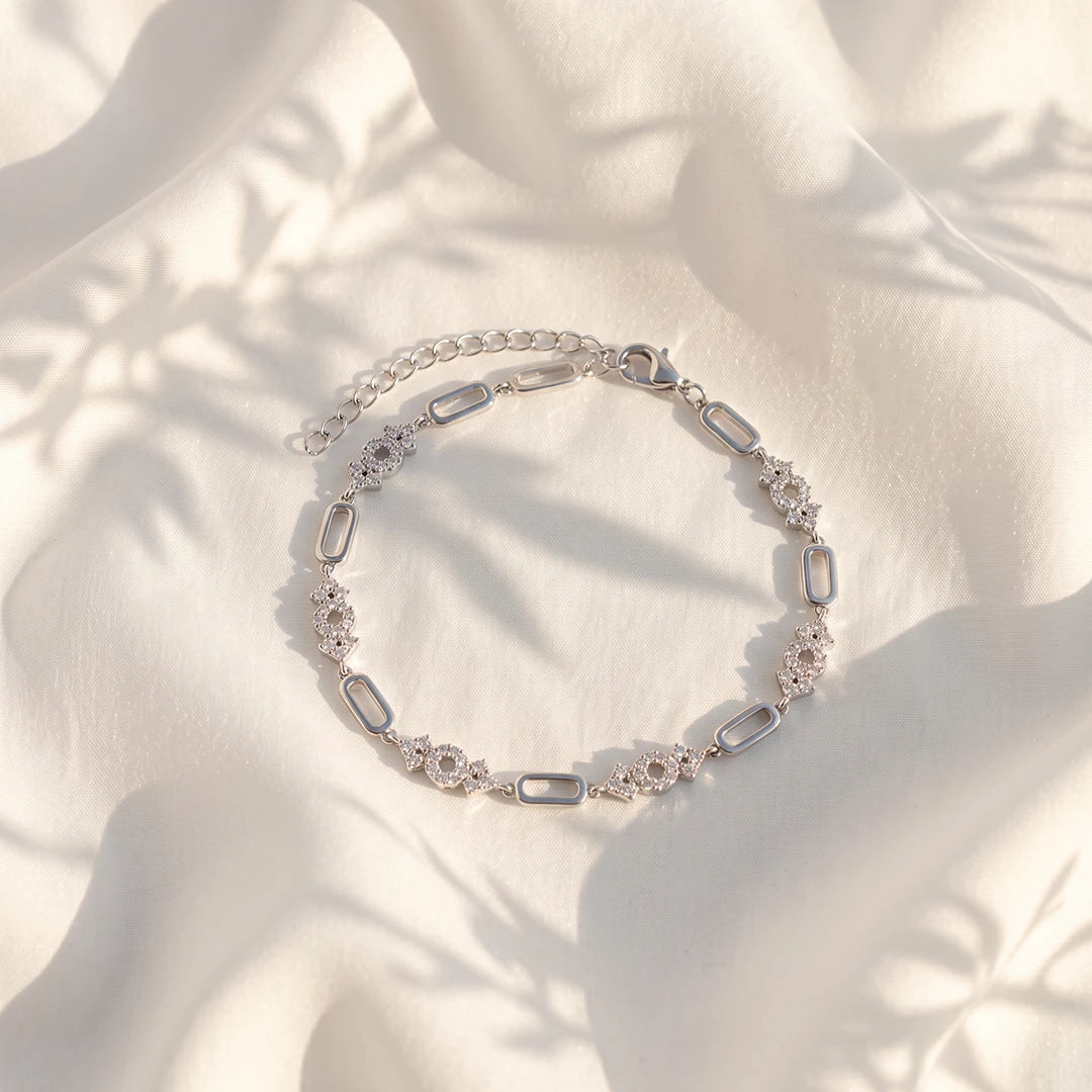 Ornate Circle & Open Link Ladies Bracelet | 925 Sterling Silver