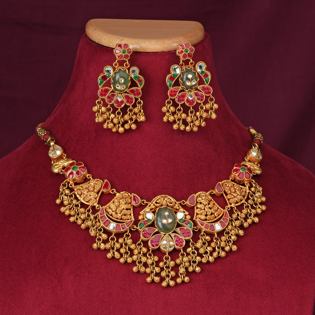 Floral Heritage Choker Necklace Set with Matching Earrings