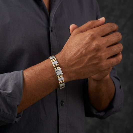 Arrowhead Pavé Link Bracelet