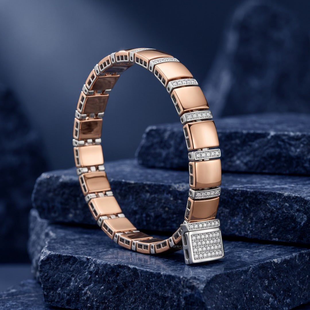 Grand Rose Bar Link Bracelet